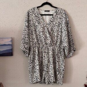 TOP / BLUSA ESTAMPADO DALMATIAN (Lightweight blouse with a chic “dalmatian dot”)